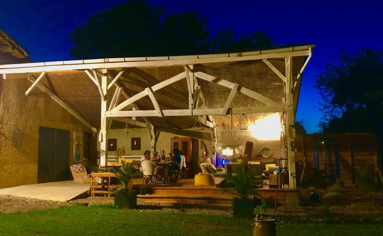 Bed & Breakfast La Maison Des Anges Bed and Breakfast Eauze